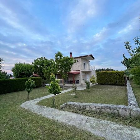 Elani Villa"S Exterior photo